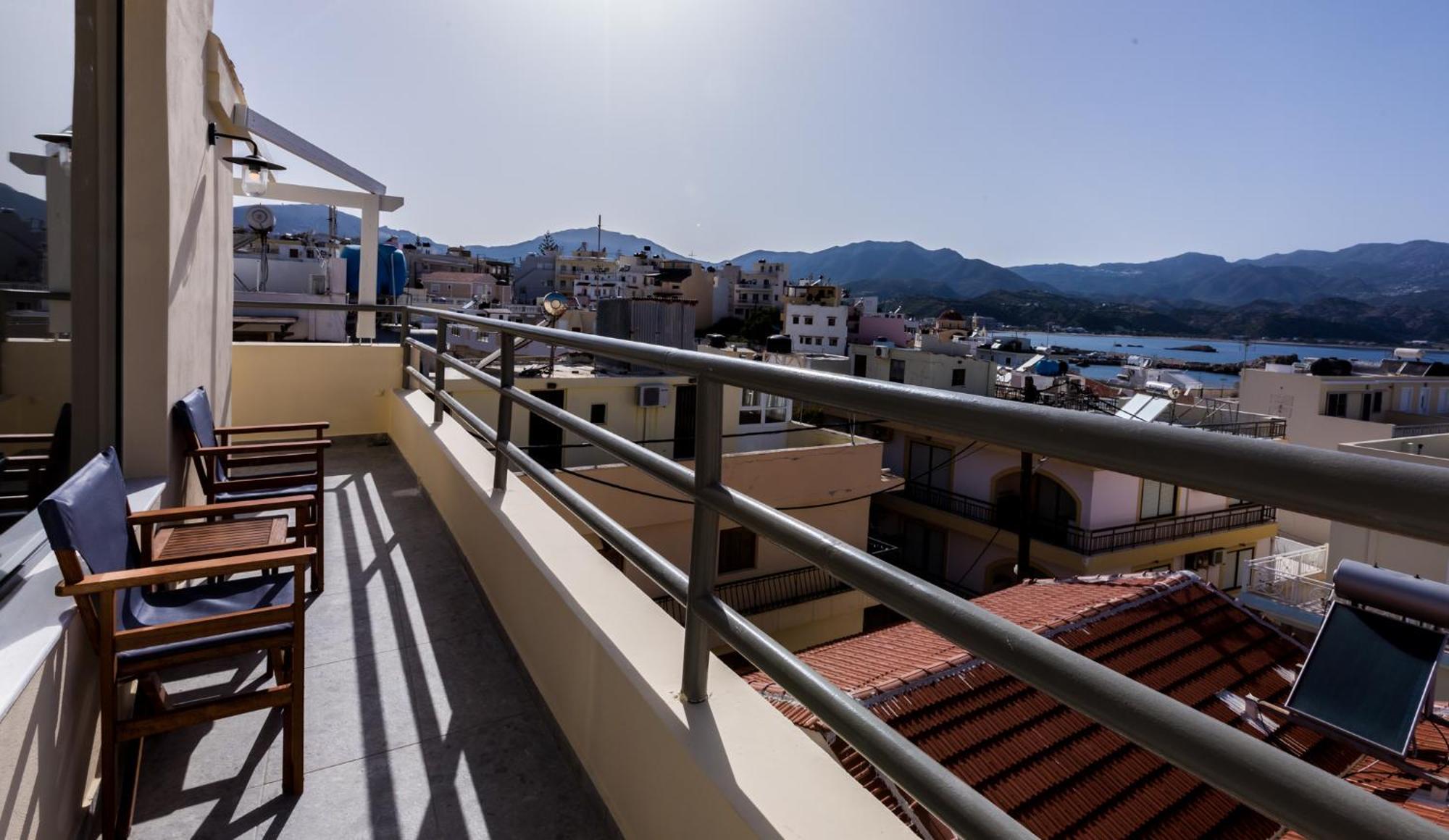 Aparthotel Lemon Tree House Karpathos Exteriér fotografie