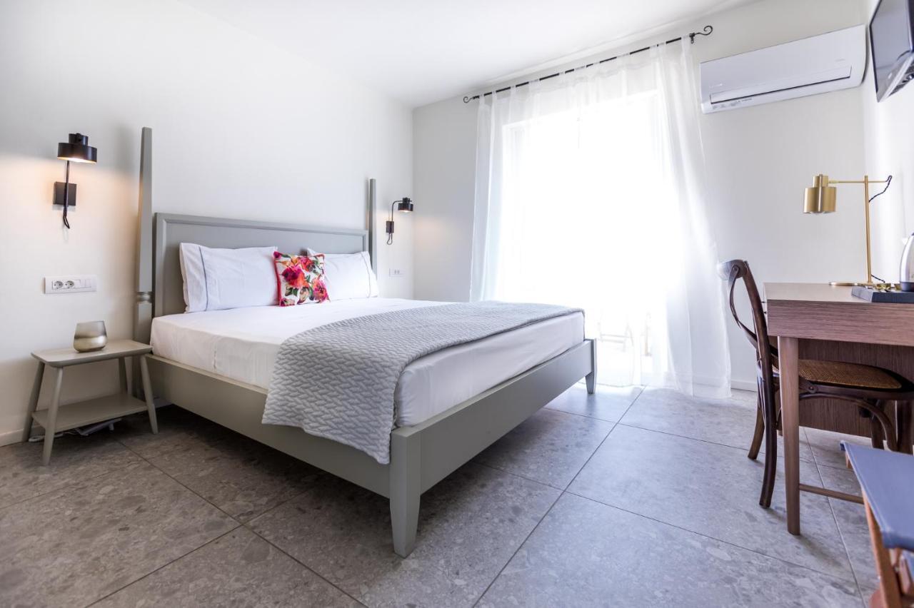 Aparthotel Lemon Tree House Karpathos Exteriér fotografie