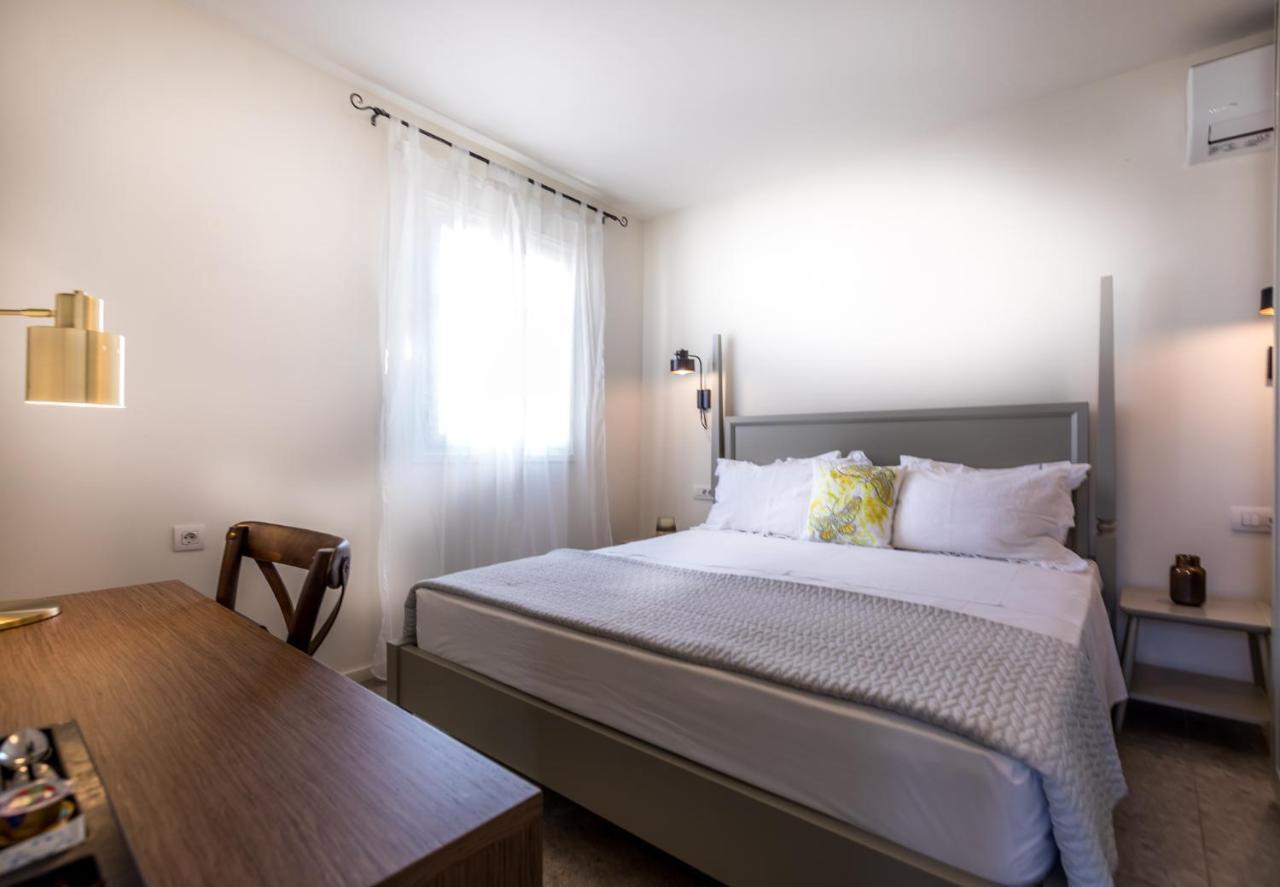 Aparthotel Lemon Tree House Karpathos Exteriér fotografie